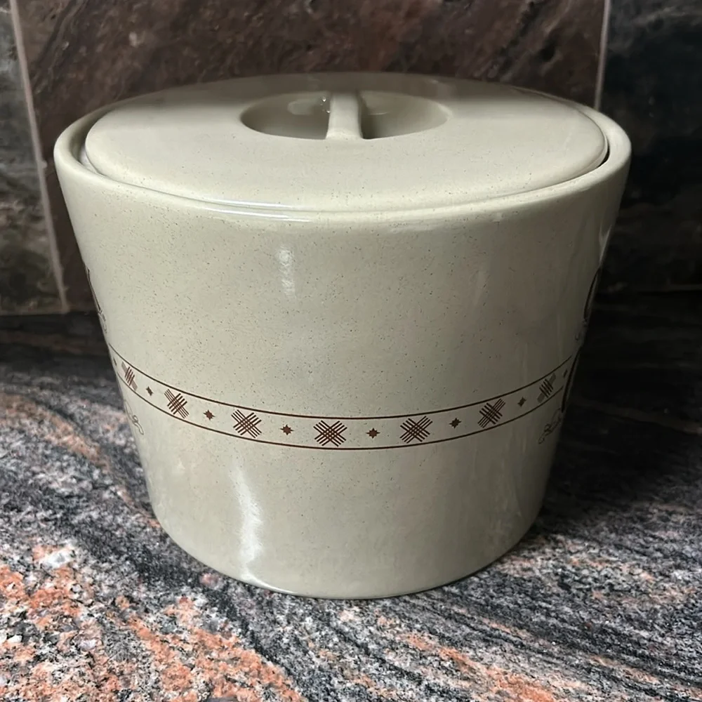 Vintage Shedd's Spread Country Crock Advertising Porcelain Cookie Jar